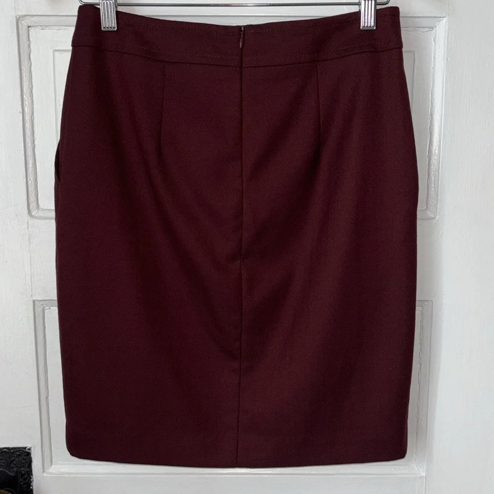 TRINA TURK FITTED MINI SKIRT
